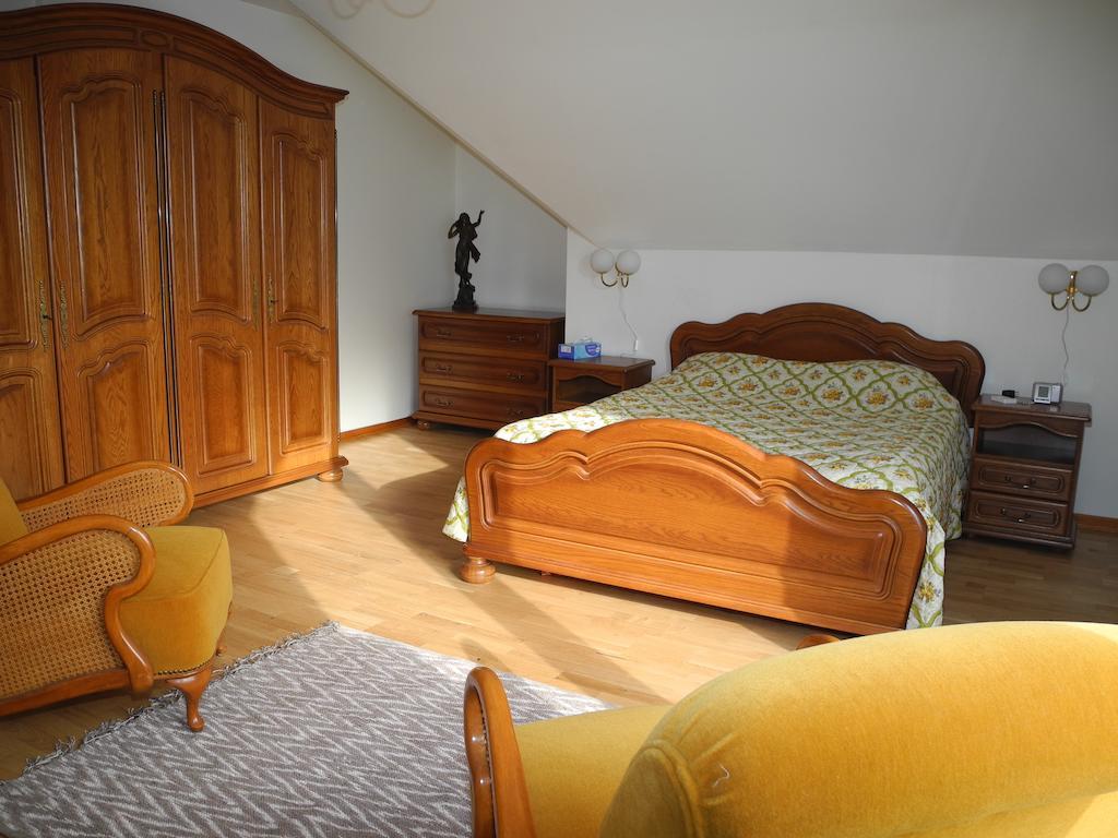 Au Pied Du Chateau Lichtenberg Kamer foto